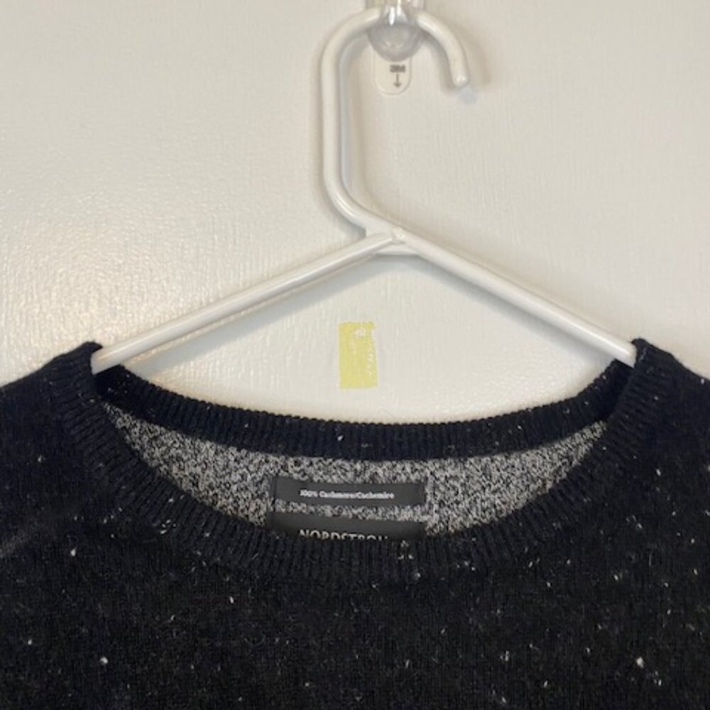 Men's Nordstrom Black cashmere Sweater - Picture 3 of 7